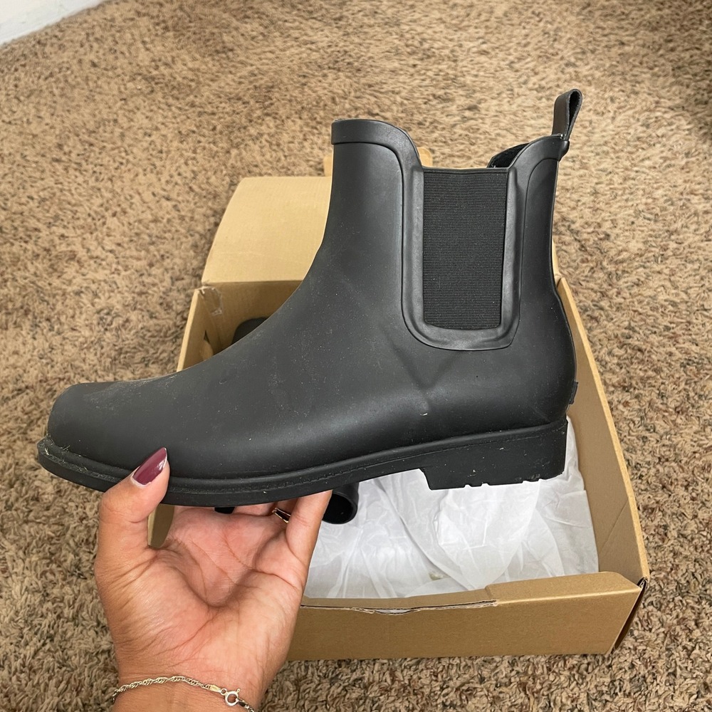 J.Crew‎ Matte Black Chelsea Rain Boots Ankle Rubber Booties Womens Size 8